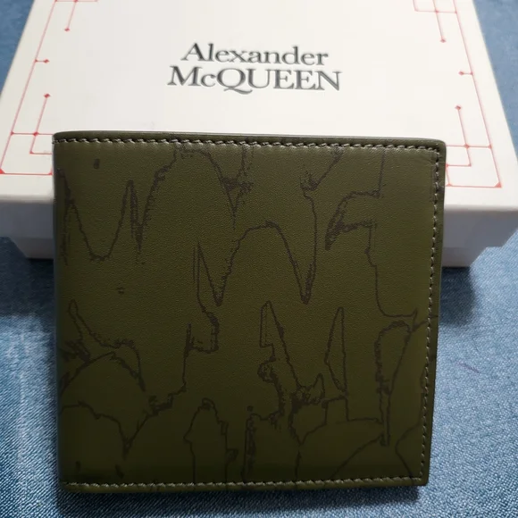 Alexander McQueen Green Leather Wallet - Picture 4 of 7